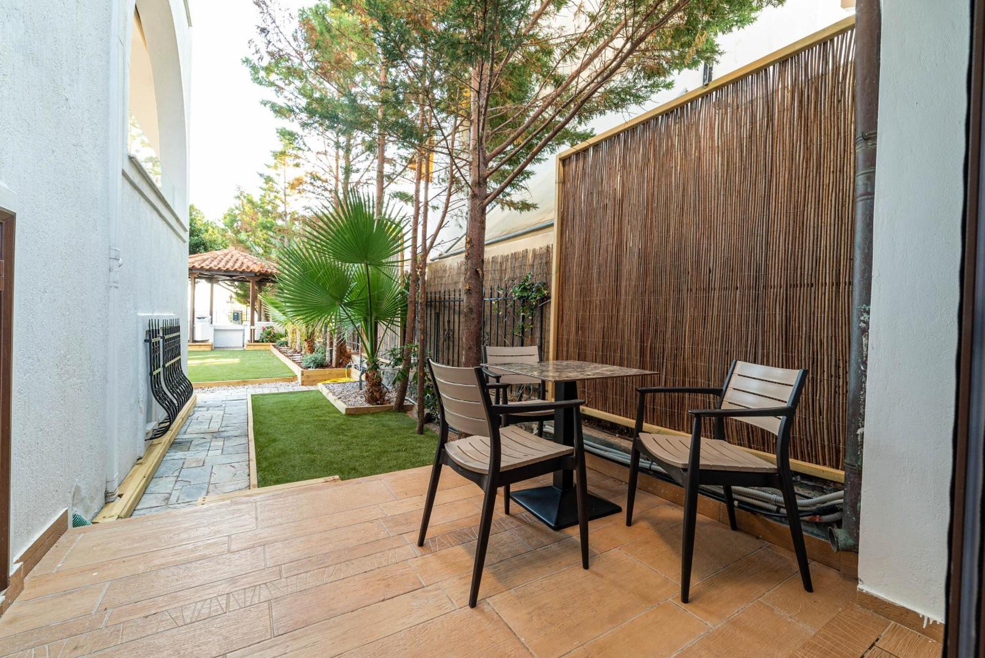 Alkis Guest House By Aegiankazarte Kapotidhes Esterno foto