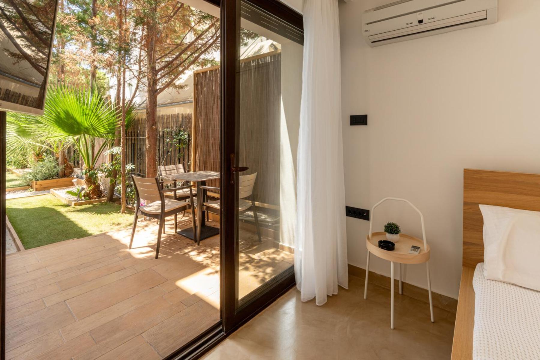 Alkis Guest House By Aegiankazarte Kapotidhes Esterno foto