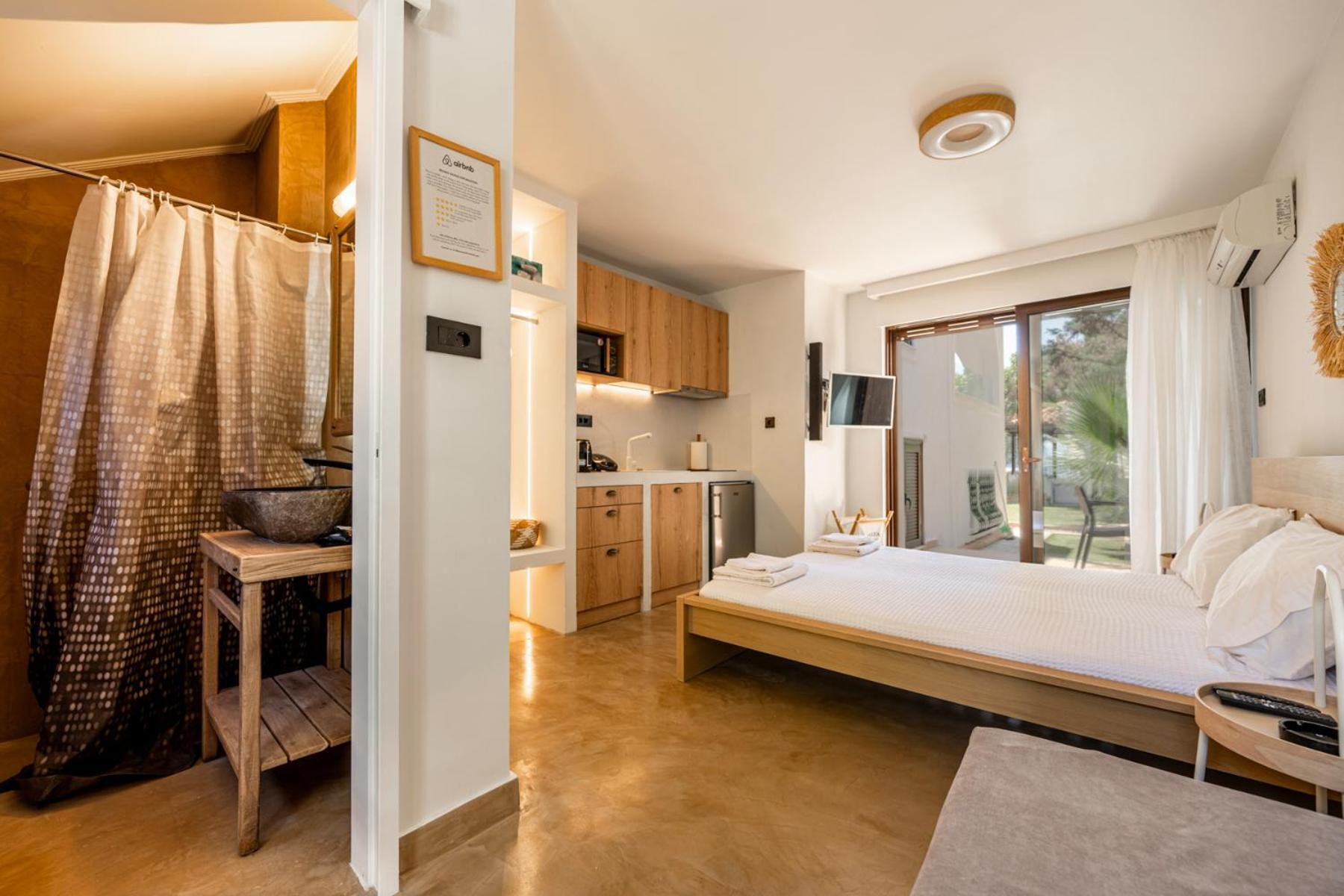 Alkis Guest House By Aegiankazarte Kapotidhes Esterno foto